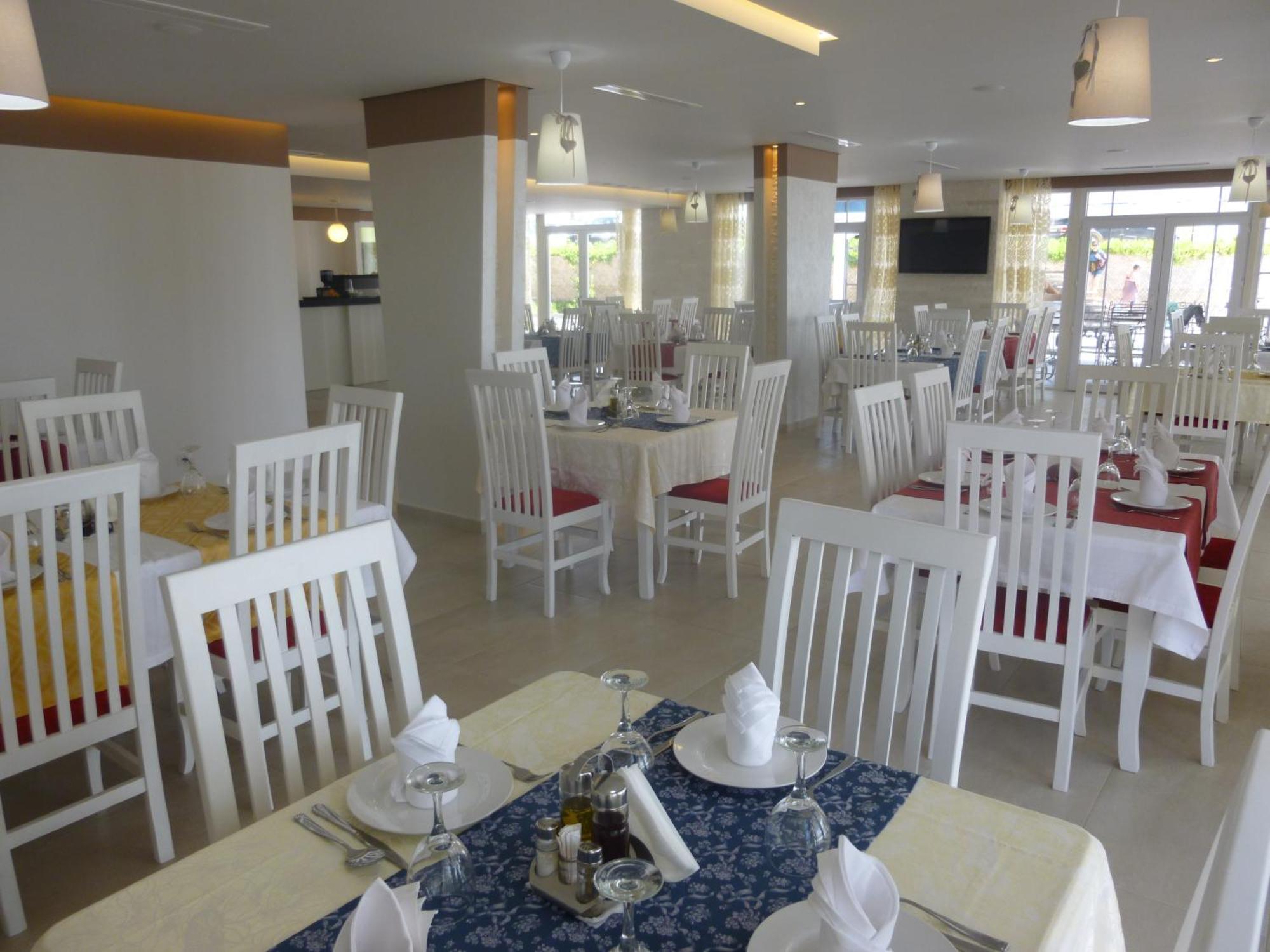 Villamaria Hotel Zverneci Buitenkant foto