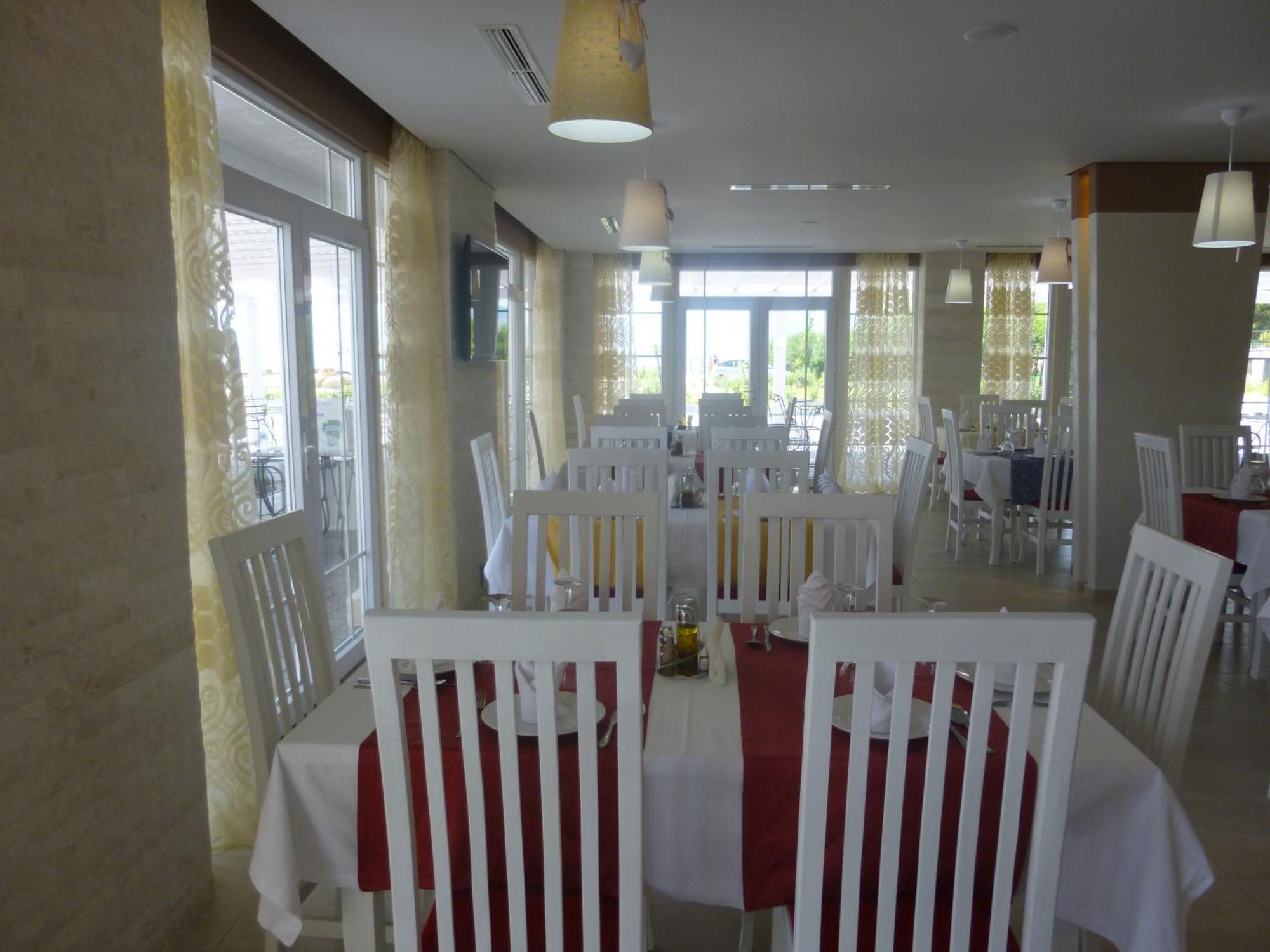 Villamaria Hotel Zverneci Buitenkant foto
