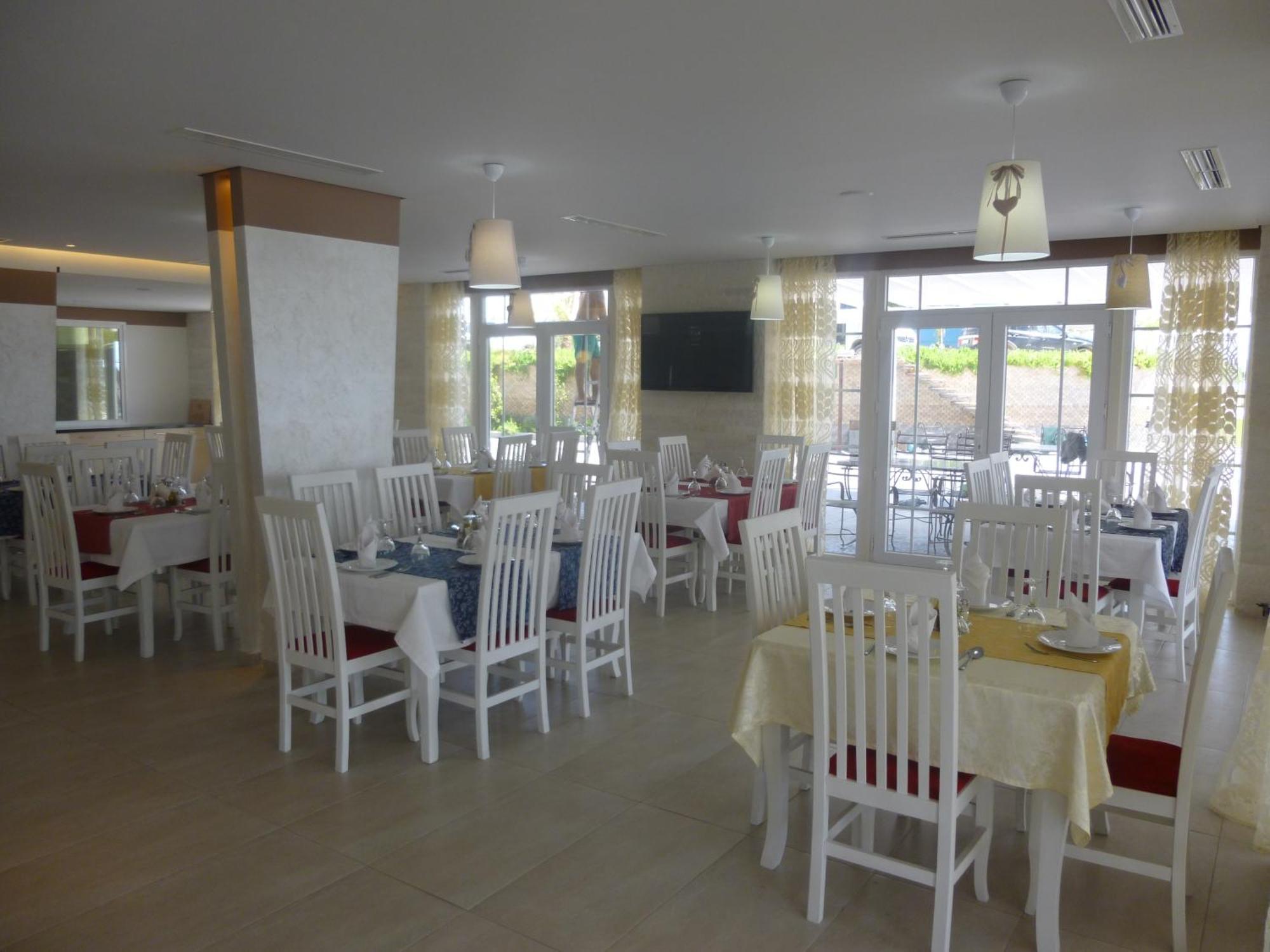 Villamaria Hotel Zverneci Buitenkant foto