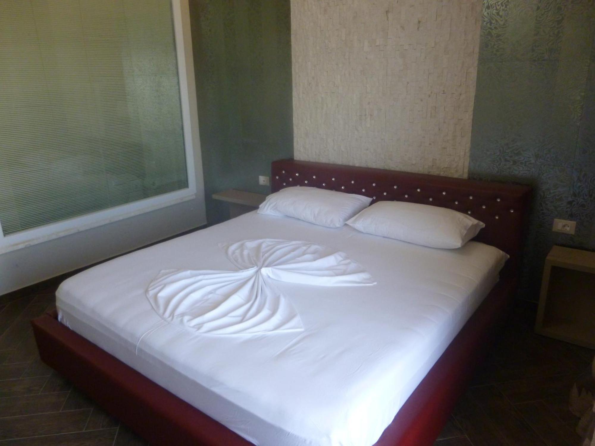 Villamaria Hotel Zverneci Buitenkant foto